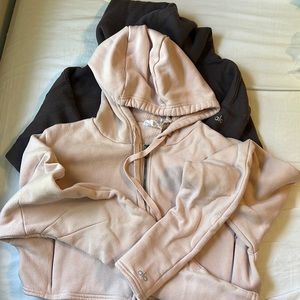 Alo Cropped Hoodie Bundle